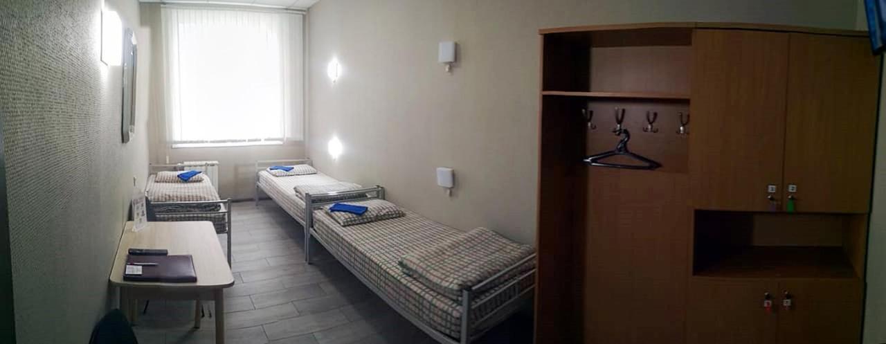 Penates Hostel Ekaterinburg Ngoại thất bức ảnh